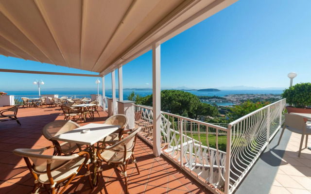Hotel Villa Ireos