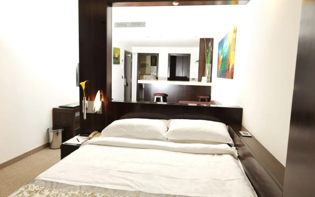 WH Hotel