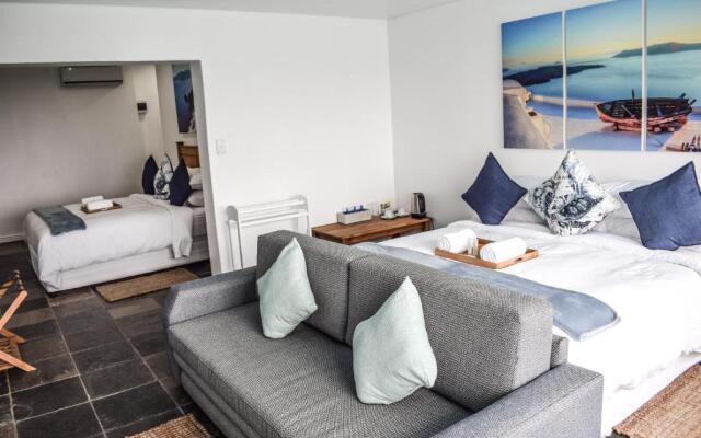 Santorini Guesthouse