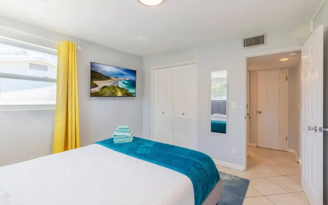 Tropical Paradise in Largo