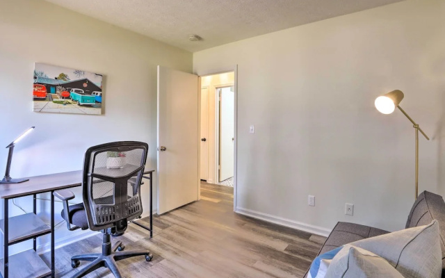 Modern Alpharetta Home: Yard, Walk Downtown!
