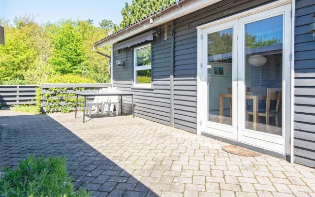 6 Person Holiday Home in Hemmet