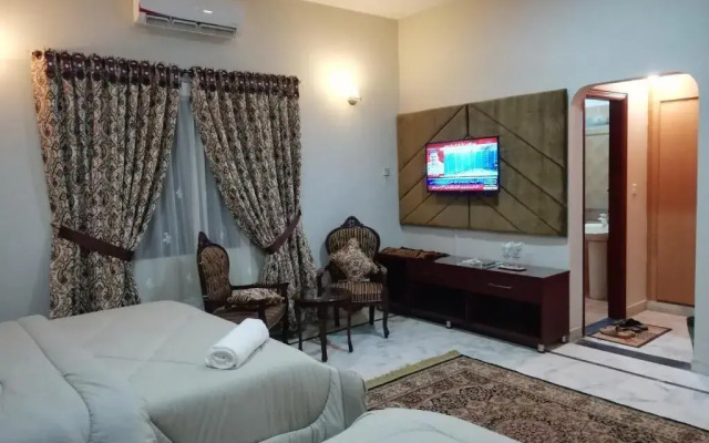 Hotel Island Clifton