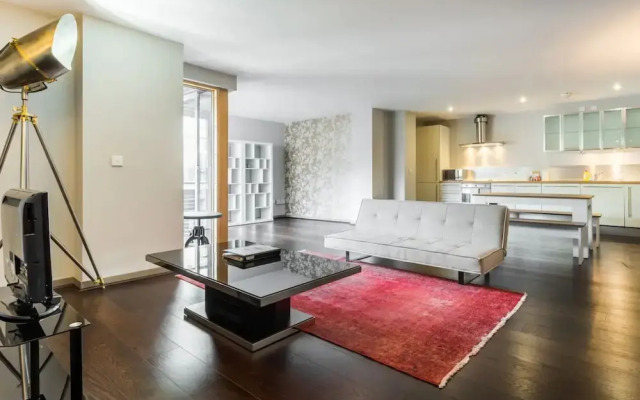 Contemporary 2 bed 2 Bath Islington Apartment