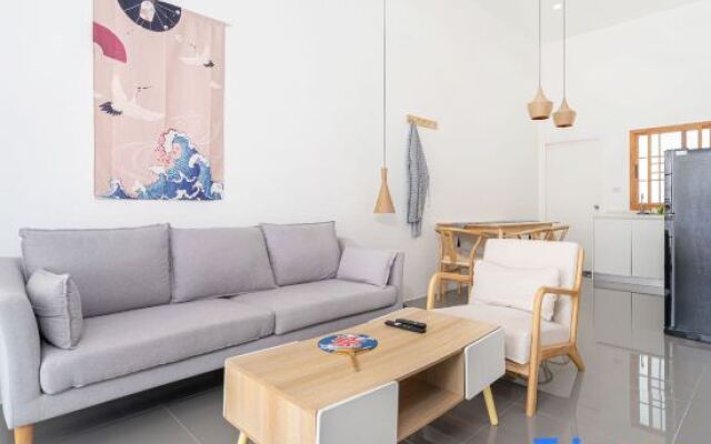 Villa Sunrise Garden A180