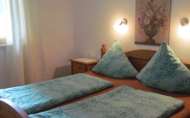 Villa Sonnenterrasse in Tyrol - Skiinghiking Area Hochzillertal Kaltenbach
