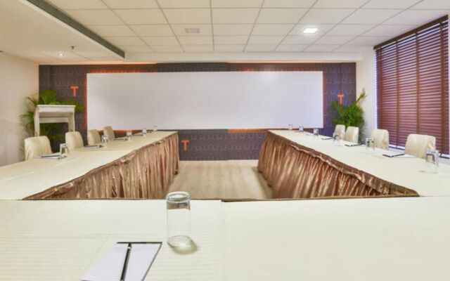 T24 Residency Mumbai International Airport Hotel