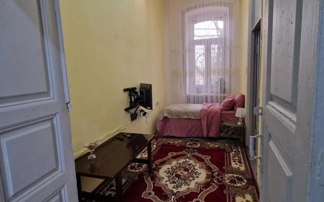 Budget apartment near 28 Mall