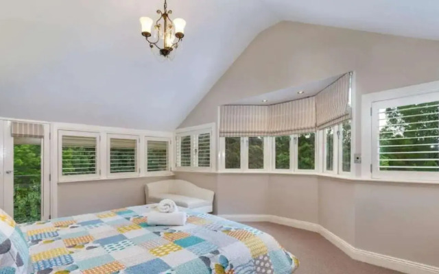 Ellengowan In Leura on 2 acres