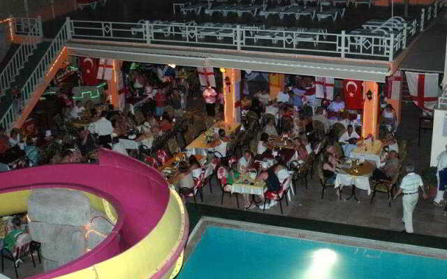Club Orient Apart