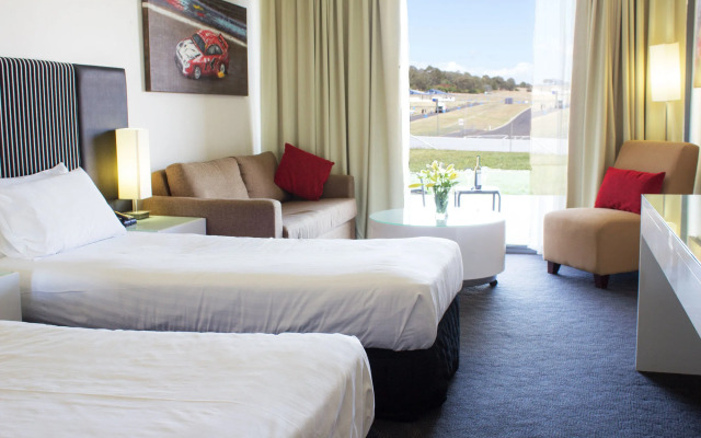 Rydges Mount Panorama Bathurst