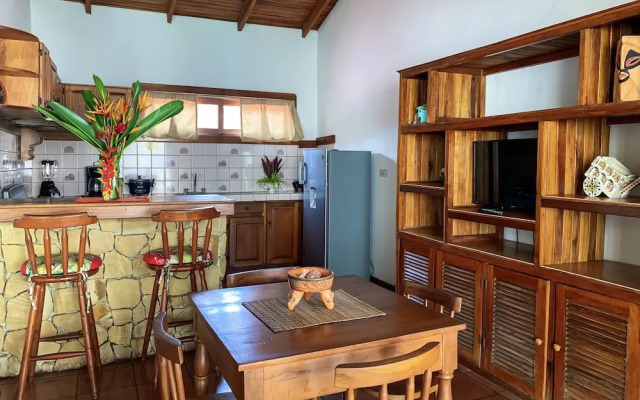 Ola Bonita BeachFront Apart Hotel