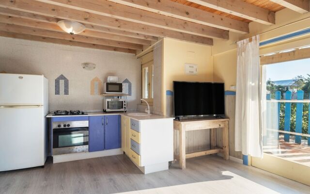 Sun-baked Bungalow in Oliva With Swimming Pool