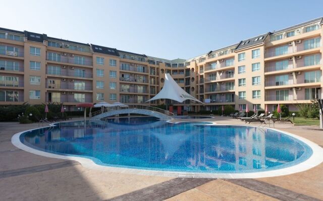 Large Studio in Polo Resort