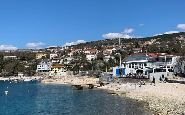 Beach Apartment Kostrena 1