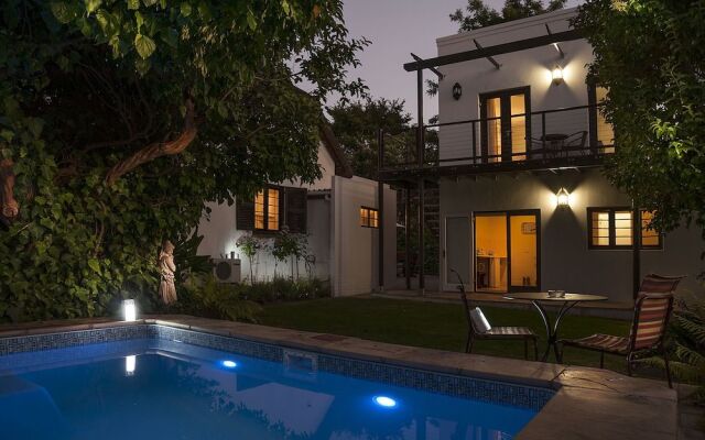 Albarosa Guesthouse