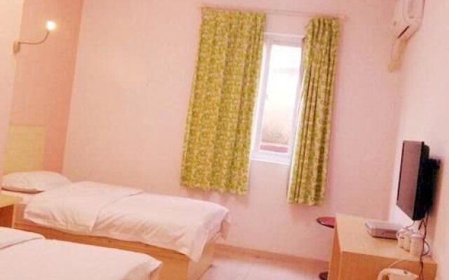 KK 99 Inns Luohu Railway Station Branch