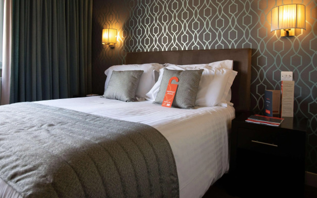 The Lincoln Hotel