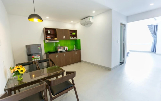 Vivian Hotel