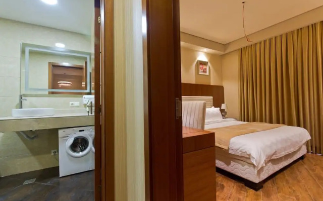 Premium apartment on the Beach Oazis Hotel