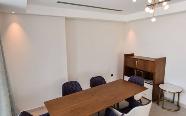 Waterfront Hotel Apartments