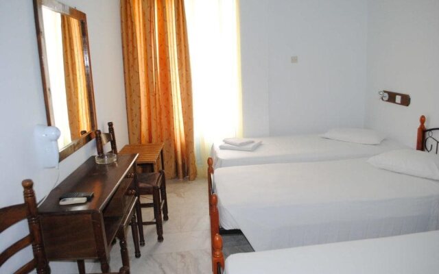 Santorini Youth Hostel
