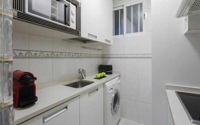 Hermosilla Apartment