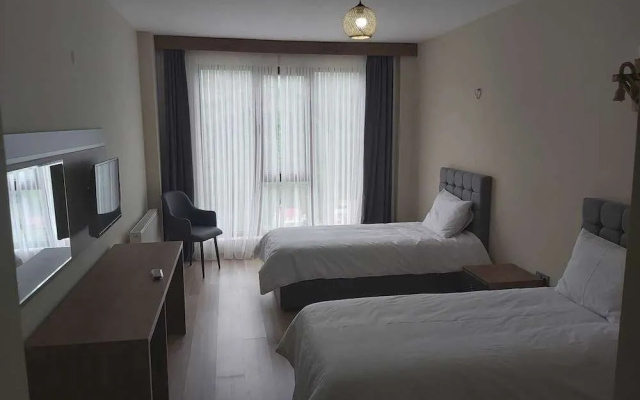 Alya Teras Otel