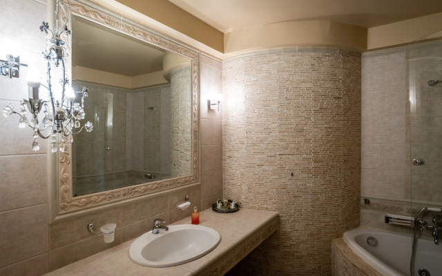 Achtis Boutique Hotel