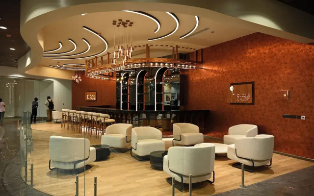0484 Aero Lounge - Terminal 2, Cochin Airport Hotel