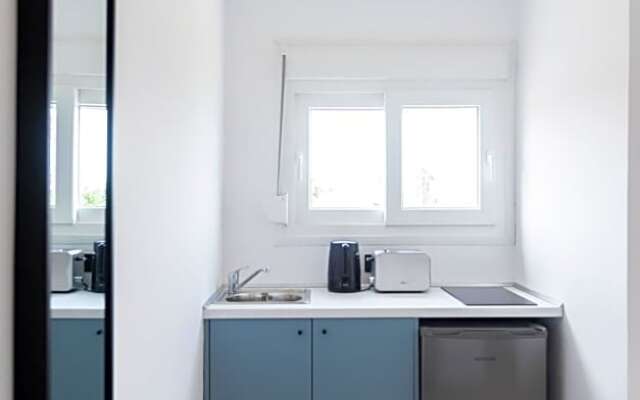 Seaside Suites
