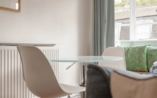 Stylish 2 Bedroom Fitzrovia Flat