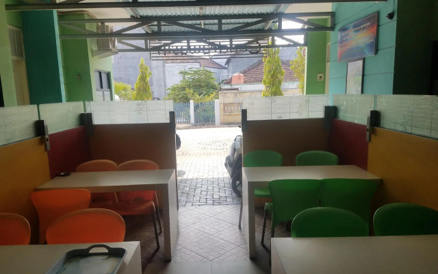 Cendrawasih Syariah Homestay