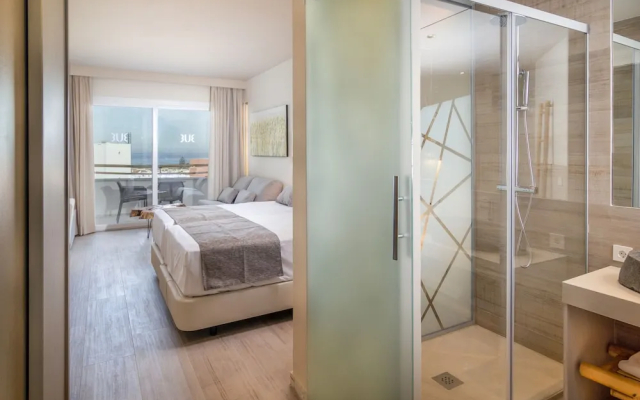 Hotel Zahara Beach by Q Hotels