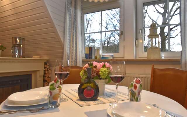 Holiday Home With Garden in Weissenbrunn