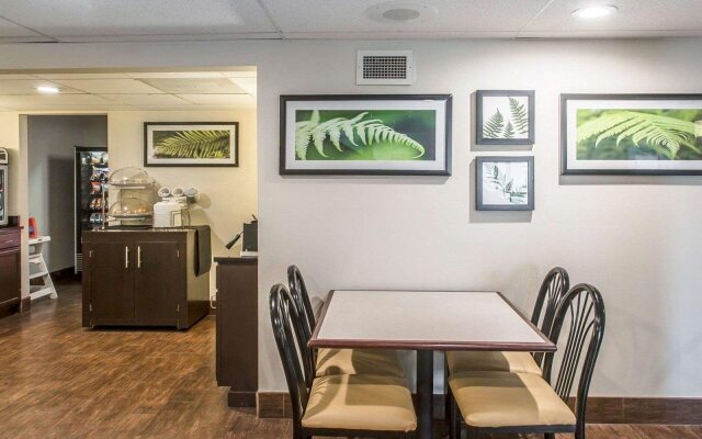 Rodeway Inn Knoxville North