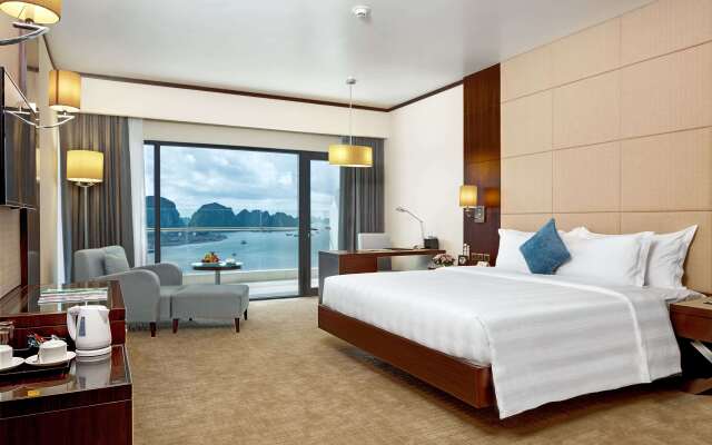 Wyndham Legend Halong Hotel