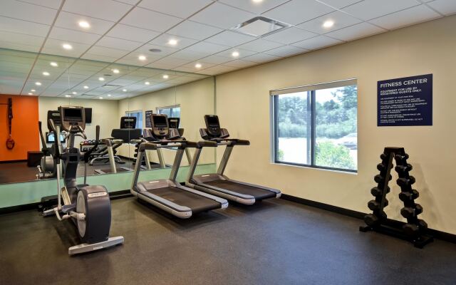 Tru by Hilton Sterling Heights Detroit