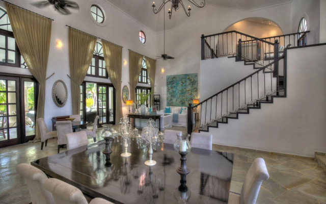 Sea Horse Ranch Luxury Resort