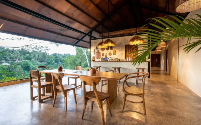 Exceptional 2 BR Suites in Ubud Hidden Gem