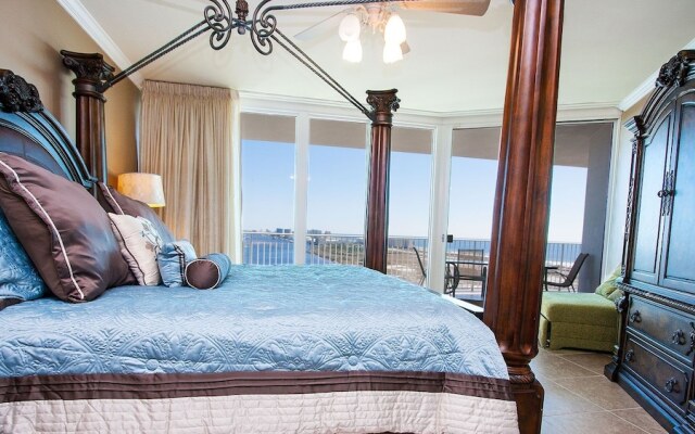 Crd1109 2 Bedroom Condo