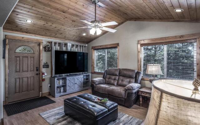 Double Elk Lodge