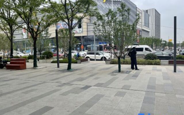 Shanghai Ruyue Fashion Hotel (Gutang Road Subway Station)