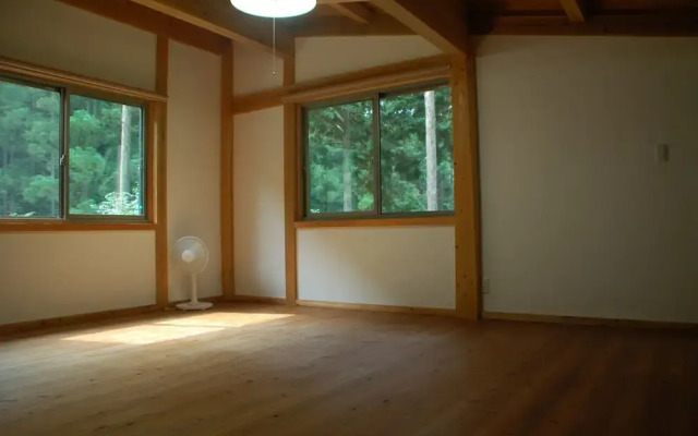 Guesthouse Mori No Eki