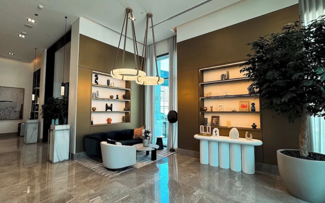 Burj Crown Luxury 3bedroom Balcony & View