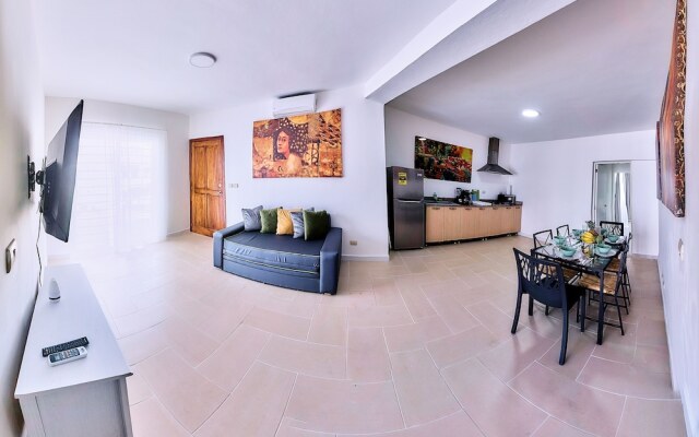 New & Modern Apartment Close to the Beach