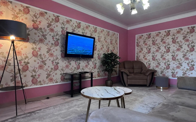 Sutki26 on Kalinin Avenue