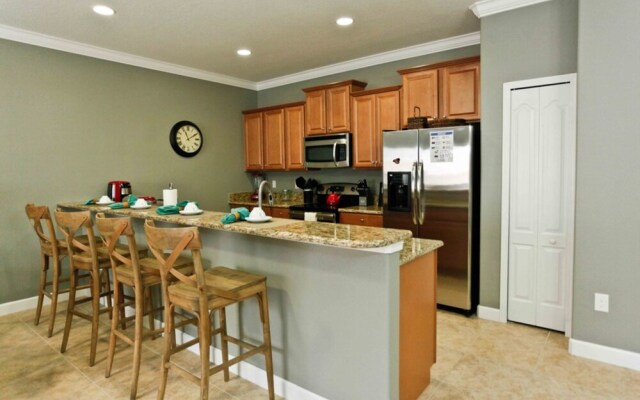 Majesty Palm Townhome 8958