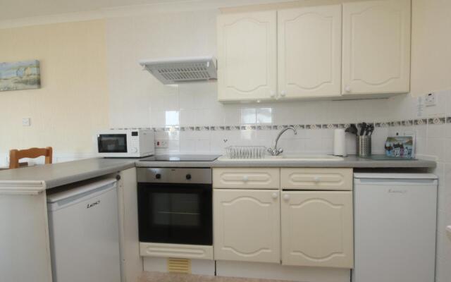 16B Medmerry Park 2 Bedroom Chalet