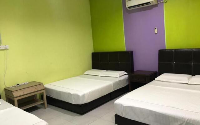 Taman Negara Rainbow Guest House